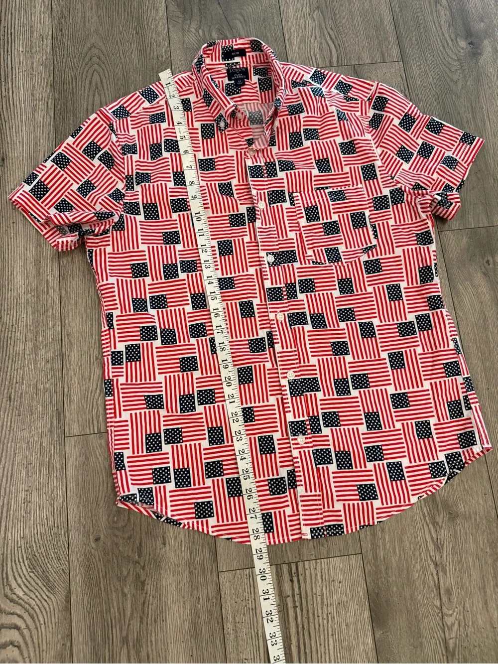 J. Crew Slim Flexed Washed Short Sleeves American Flag Men’s Size: Medium Shirt